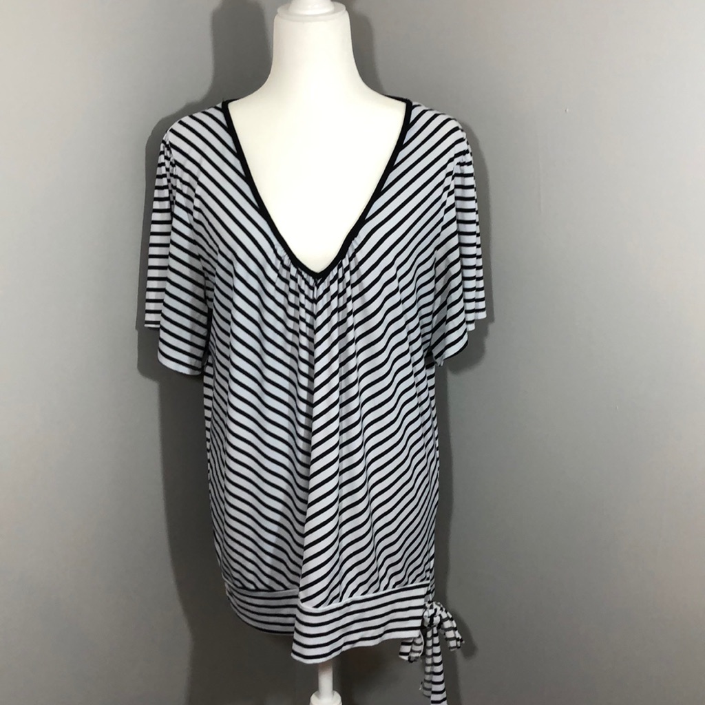 Torrid V-Neck Side Tie Top